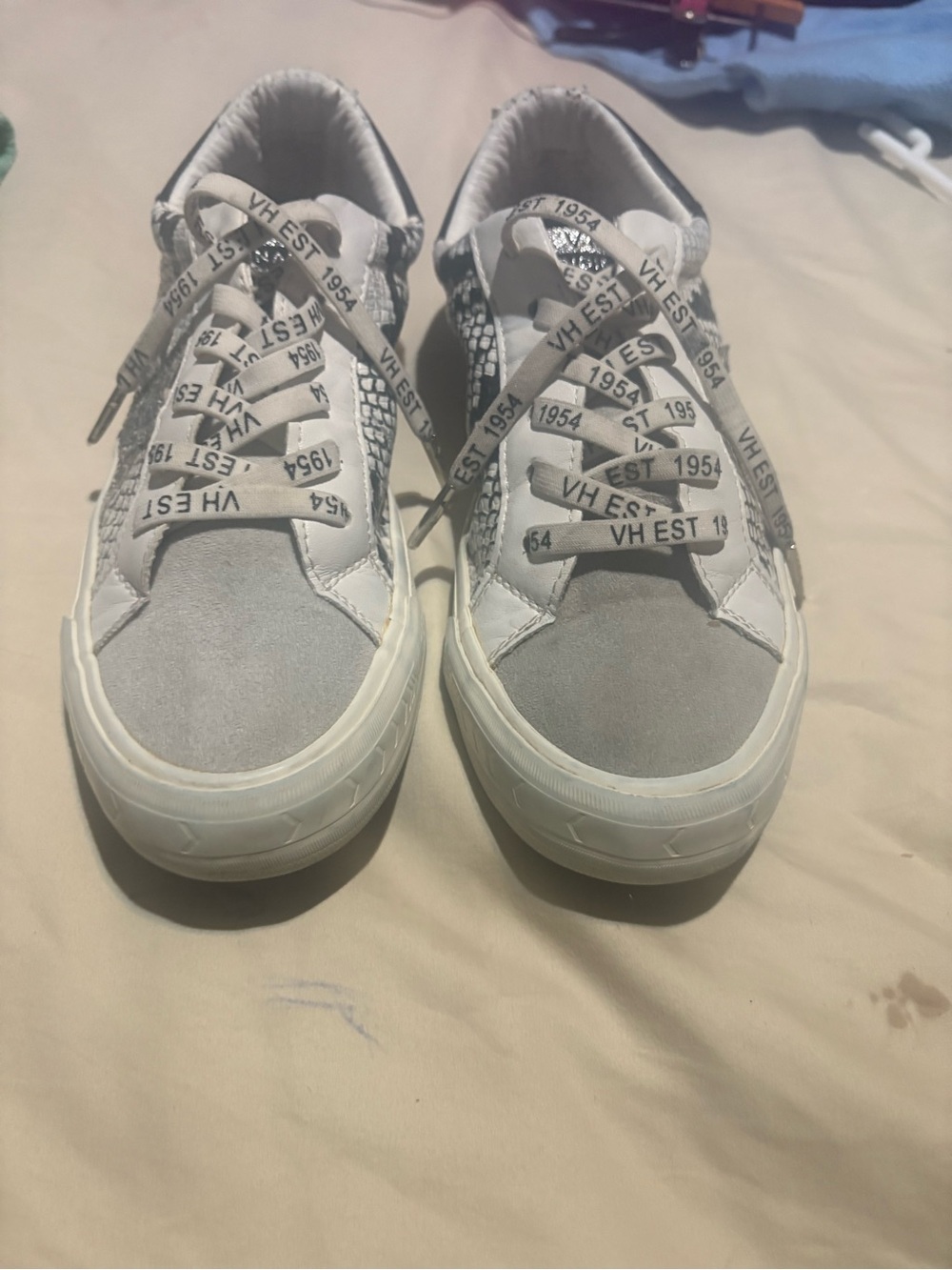 Vintage Havana Kate Star Snake Print Sneakers size 7